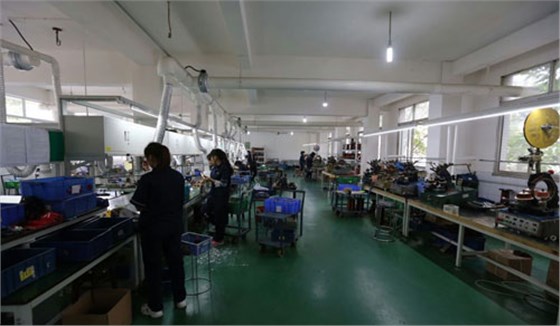 恒达电子流水线生产