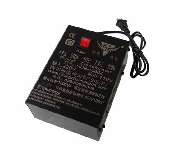 电压转换器 电压转换器